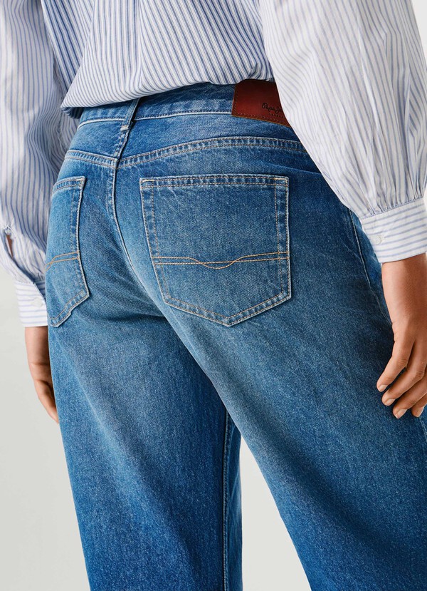 MID-RISE LOOSE FIT JEANS - HAZEL