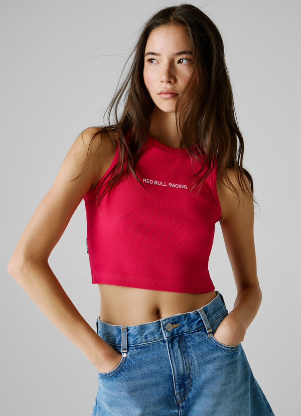 CROPPED SLEEVELESS TOP