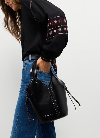 LEATHER EFFECT SHOULDER BAG