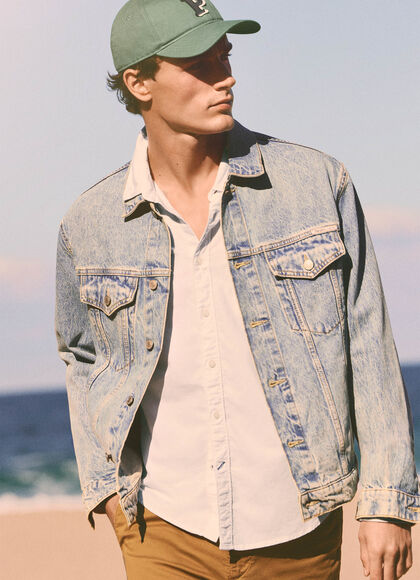 REGULAR FIT DENIM JACKET