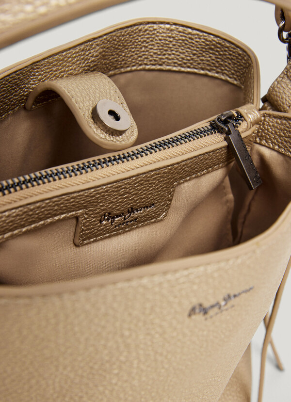 BUCKET BAG IN LEATHER EFFECT