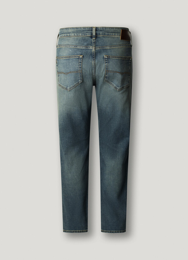 CASH - STRAIGHT FIT MID-RISE JEANS