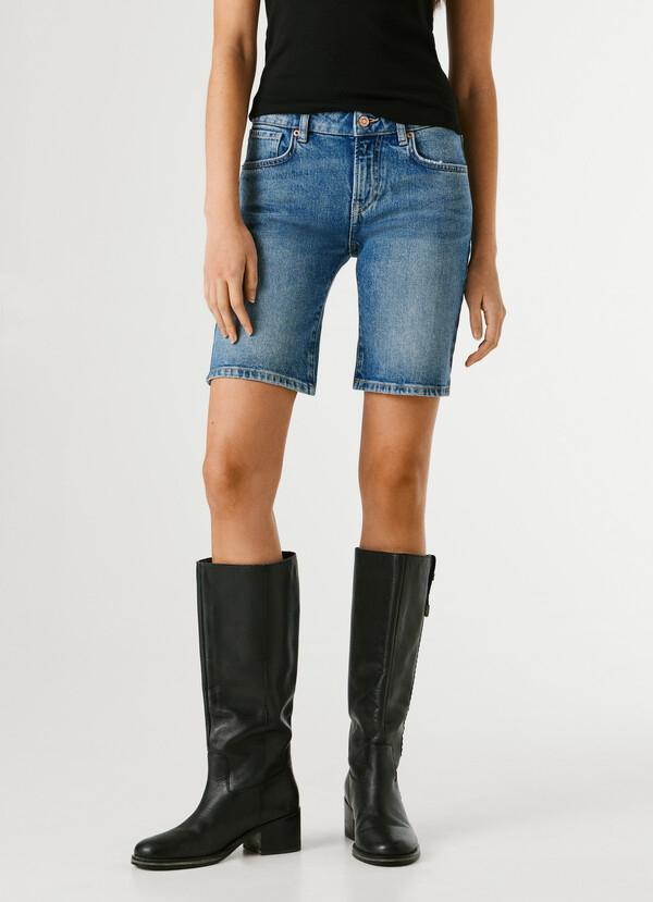 SLIM FIT DENIM SHORTS