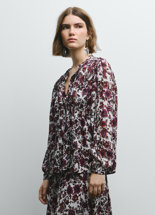 FLORAL PRINT FLUID BLOUSE