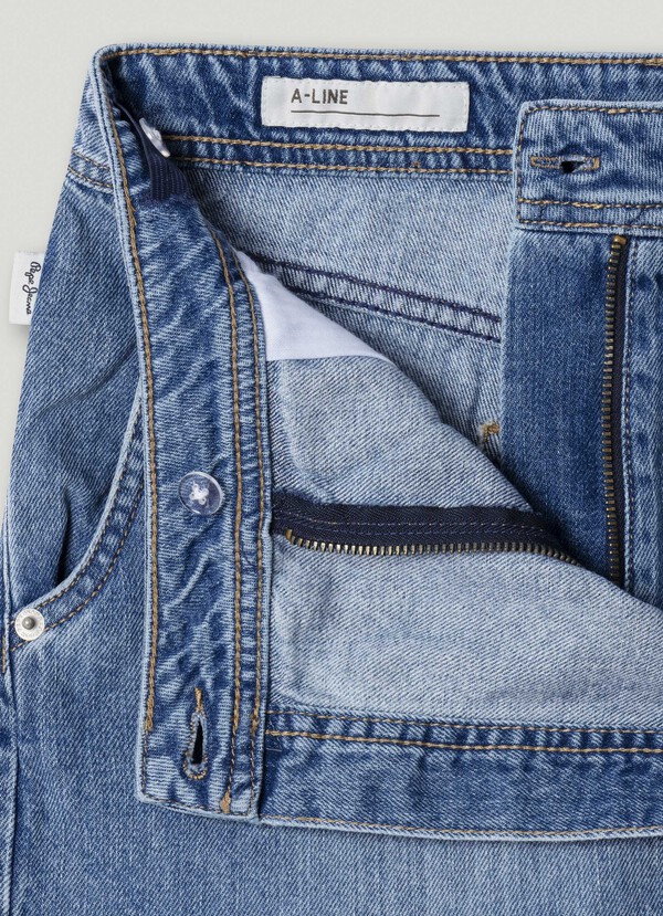 RELAXED FIT DENIM SKORT