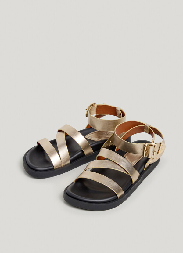 FLAT CROSS-STRAP SANDALS