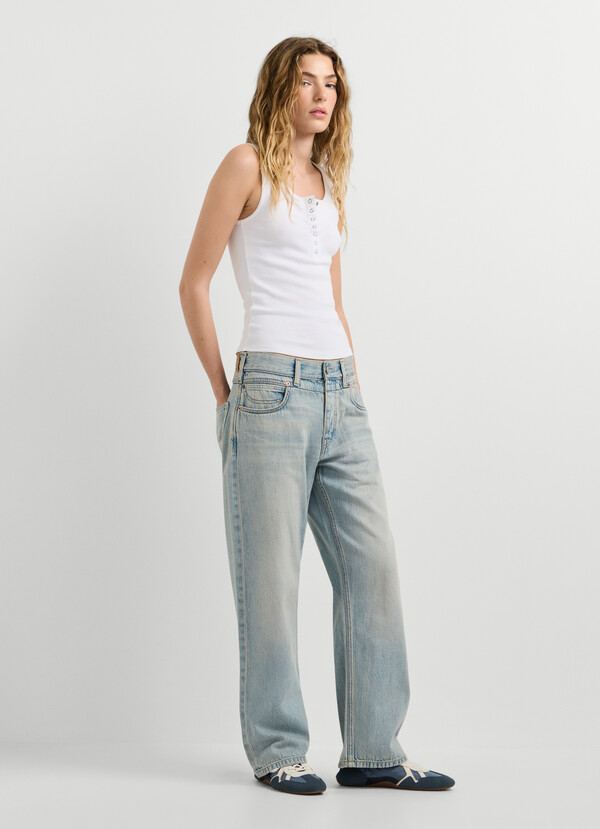 CRAFT - MID-RISE BOYFRIEND FIT JEANS
