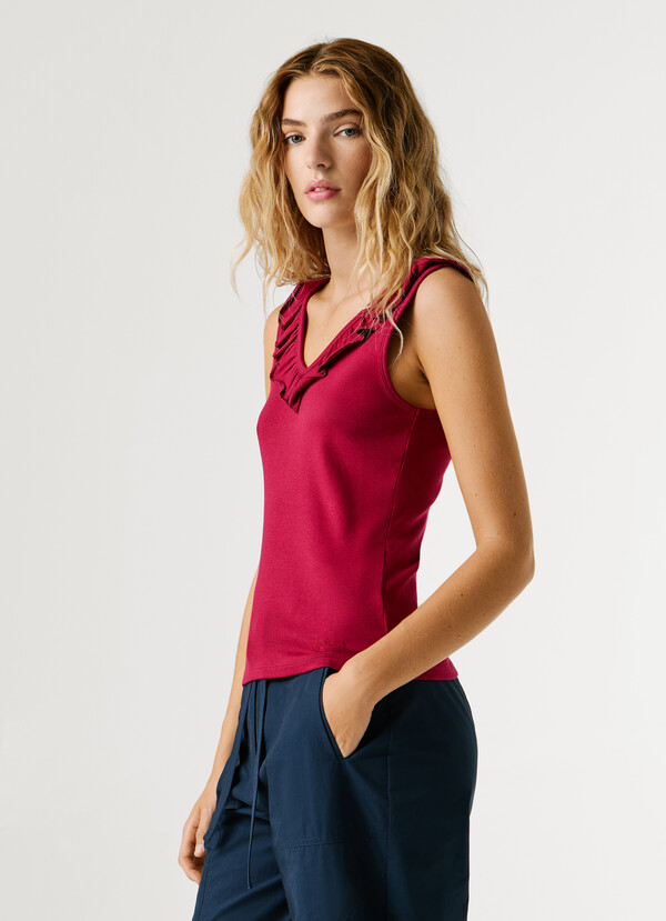 V-NECK RIBBED TOP