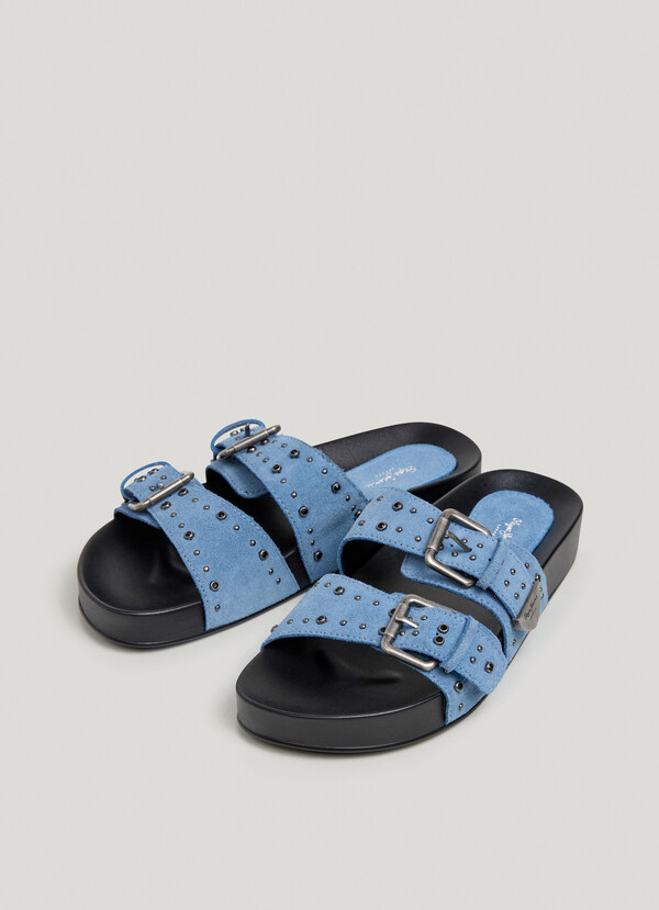 FLAT SUEDE SANDALS