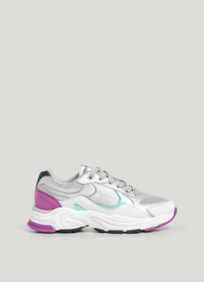 COMBINED TRAINERS WITH METALLIC DETAILS