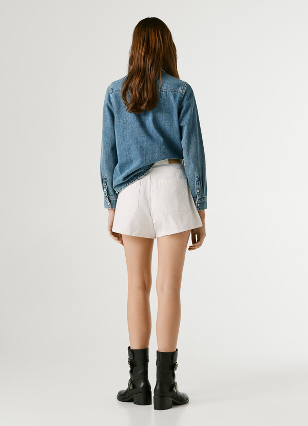 REGULAR FIT DENIM SHORTS
