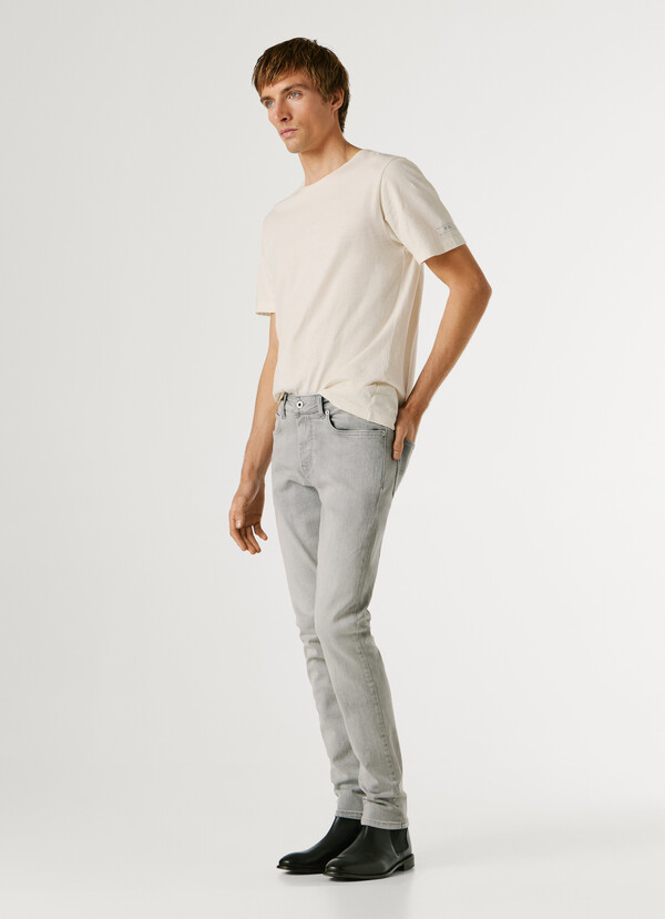 SKINNY FIT MID-RISE JEANS - FINSBURY