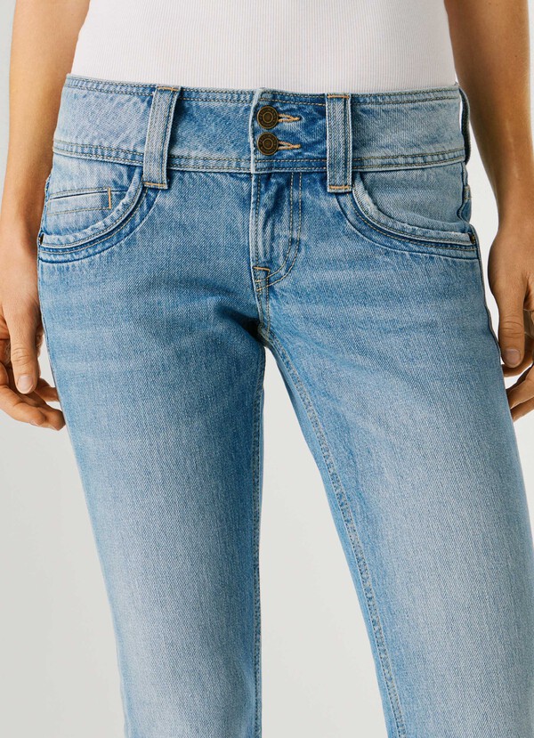 MID-RISE SLIM FIT JEANS - ICONIC GEN