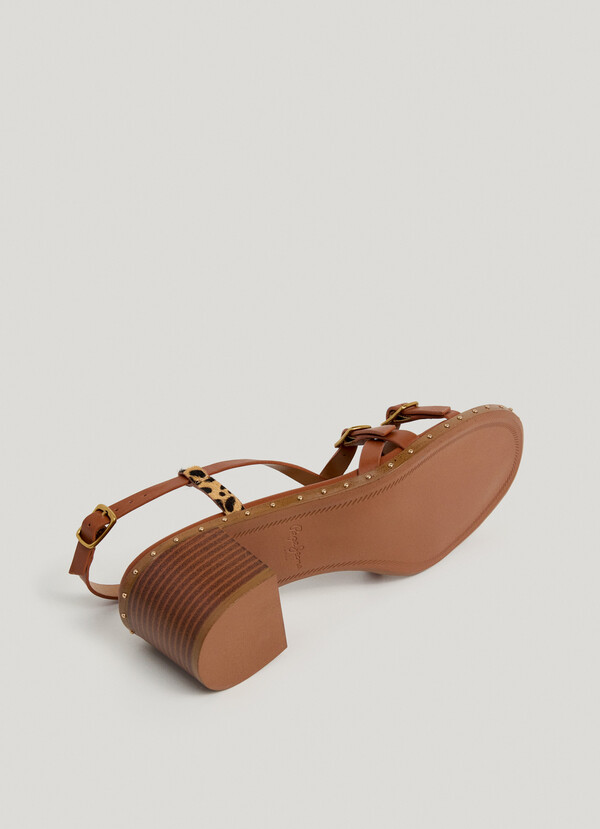 ANIMAL PRINT DETAIL SANDALS