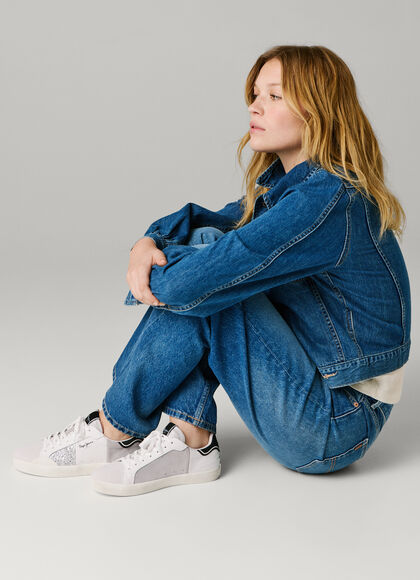 LEATHER TRAINERS WITH GLITTER DETAILS