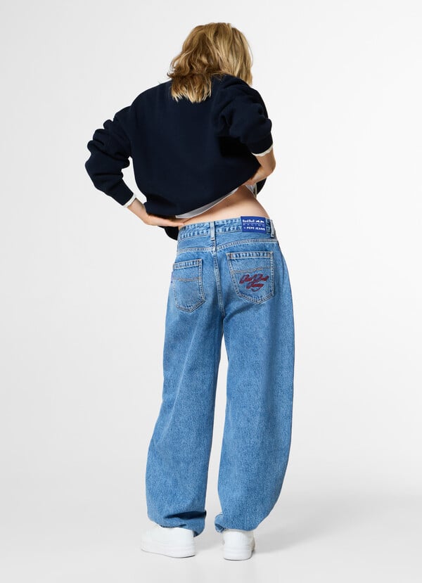 WIDE FIT BALLOON EFFECT JEANS