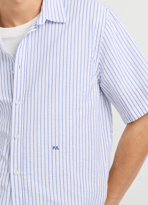 SEERSUCKER STRIPED CASUAL FIT SHIRT