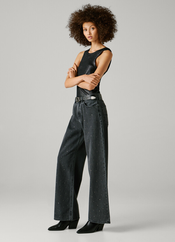 LINA- MID-RISE WIDE FIT JEANS