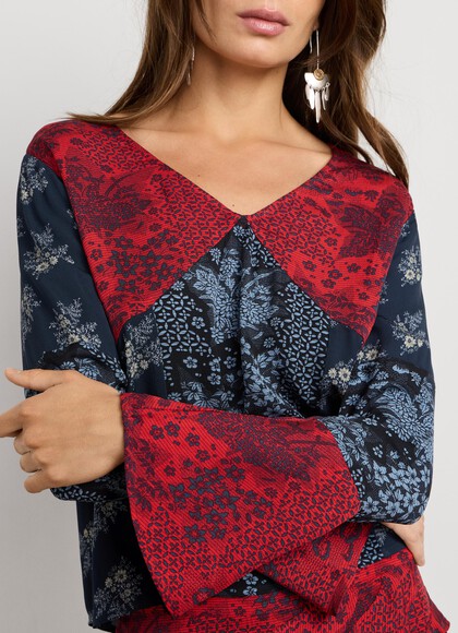PATCHWORK PRINT FLUID BLOUSE
