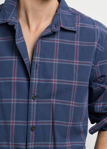 CASUAL FIT CHECKED POPLIN SHIRT