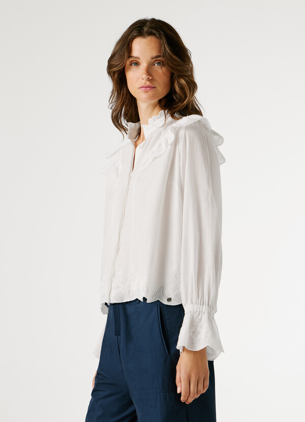 FLUID RUFFLE BLOUSE