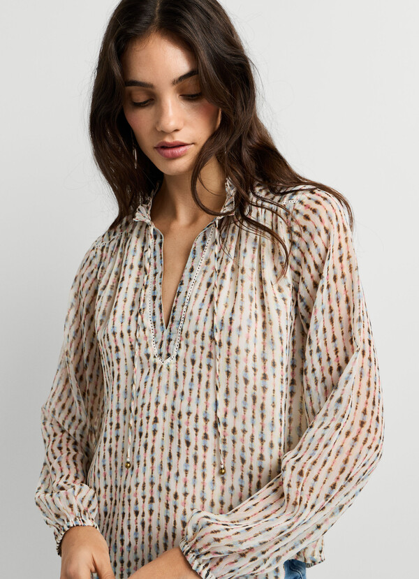 IKAT PRINT FLUID BLOUSE