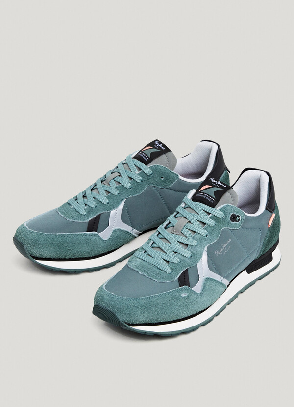 RETRO RUNNING TRAINERS