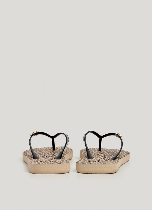 ANIMAL PRINT BEACH FLIP FLOPS