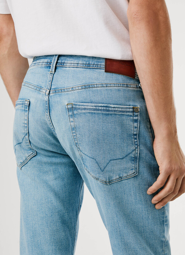 REGULAR FIT MID-RISE JEANS - STANLEY