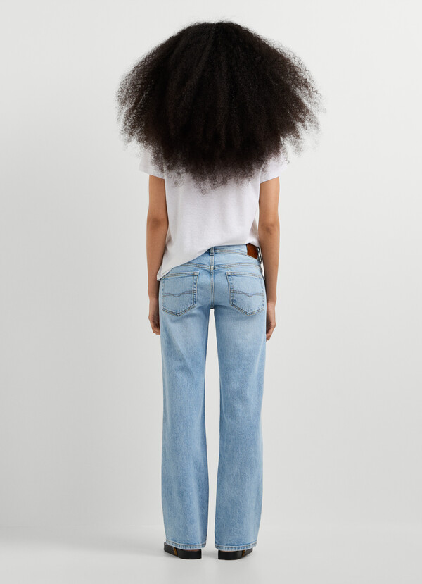 LOW-RISE STRAIGHT FIT JEANS - VENUS