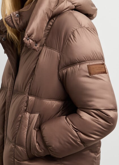 WATERPROOF PADDED PUFFER JACKET