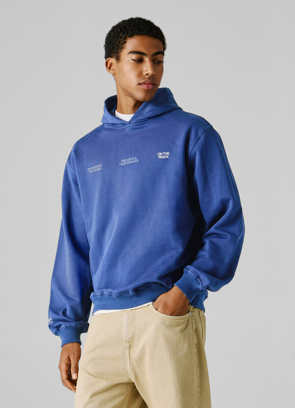 RELAXED FIT HOODIE