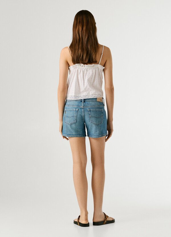 REGULAR FIT DENIM SHORTS