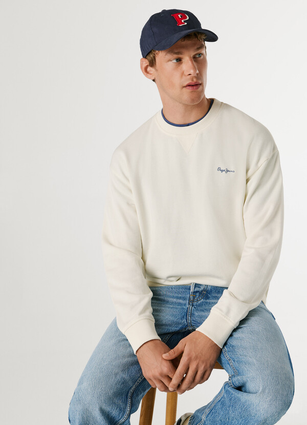 CREW NECK LOGO SWEATSHIRT
