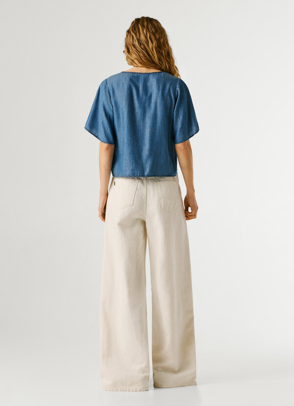 EMBROIDERED DETAILS BLOUSE