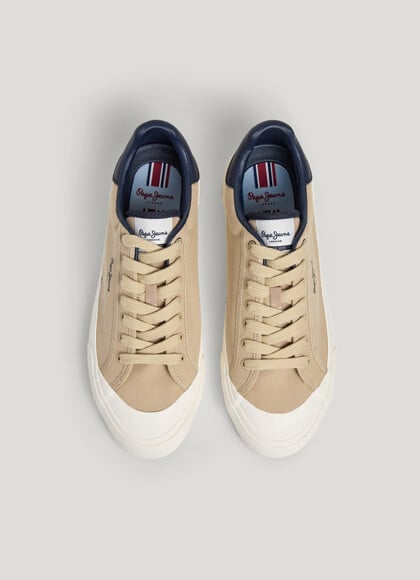 CLASSIC CANVAS TRAINERS