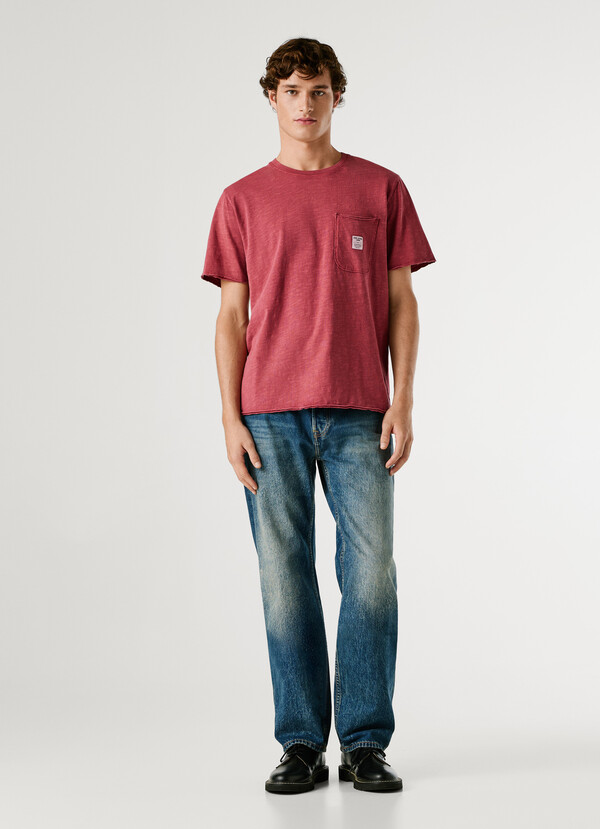 REGULAR FIT FRONT POCKET T-SHIRT