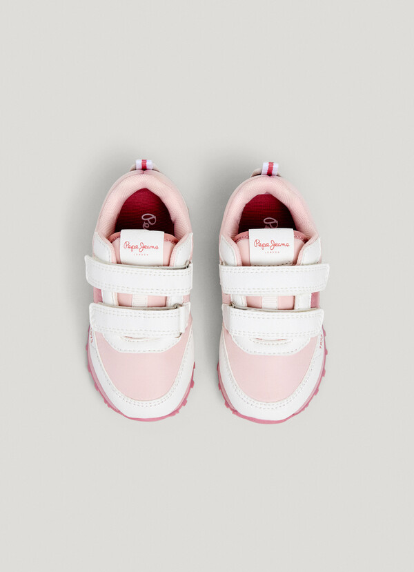 RUNNING TRAINERS WITH VELCRO CLOSURE