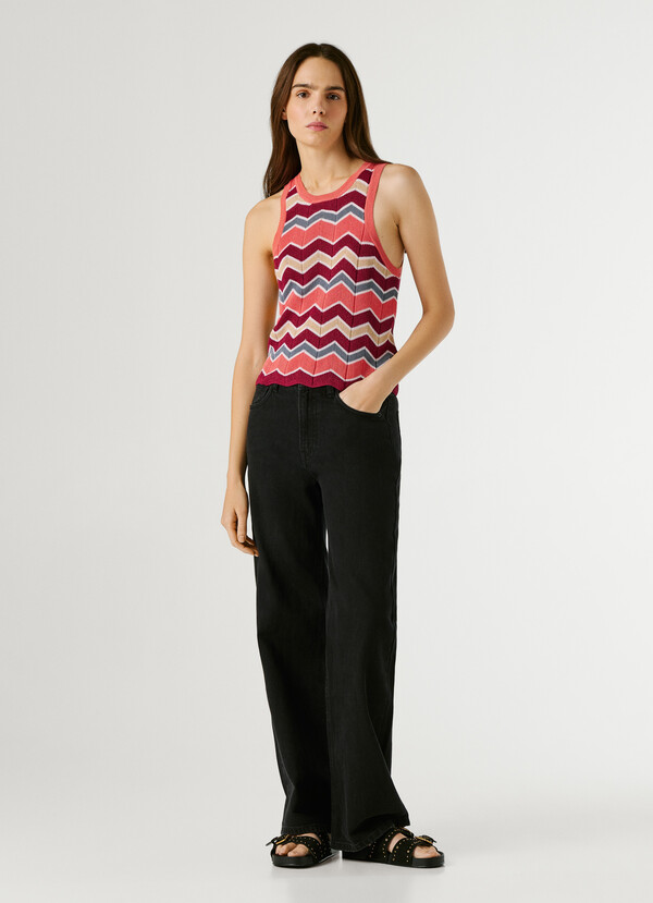 SLEEVELESS RIBBED TOP