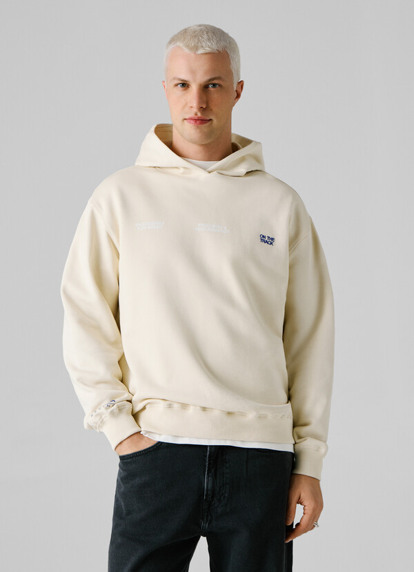 RELAXED FIT HOODIE