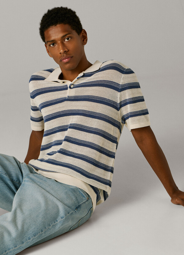 STRIPED KNIT POLO