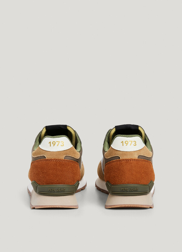 RETRO RUNNING TRAINERS - BRIT