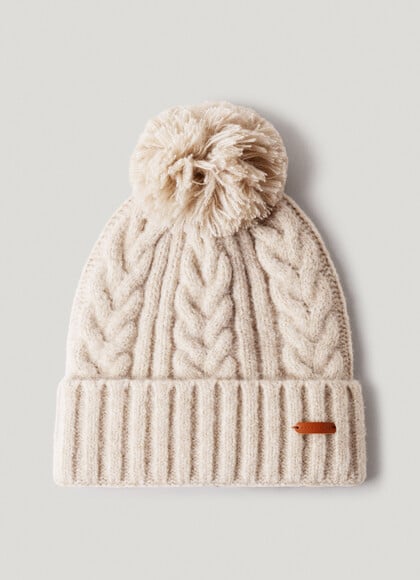 CABLE KNIT HAT