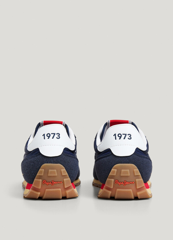 RETRO RUNNING TRAINERS