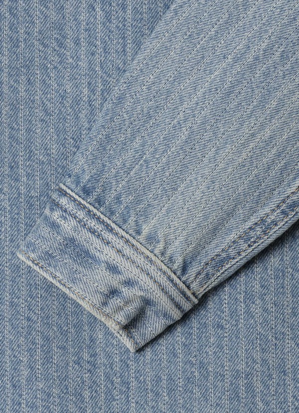 REGULAR FIT DENIM JACKET