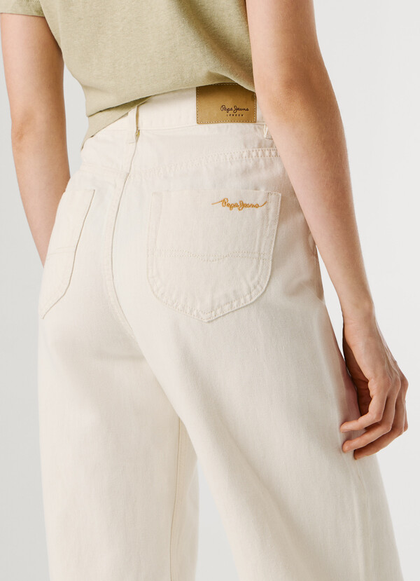 HIGH-RISE STRAIGHT FIT JEANS - LEXA