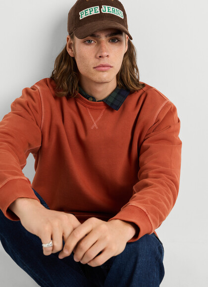 REGULAR FIT CREW NECK SWEATSHIRT