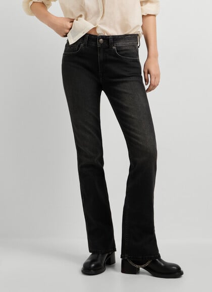 PIPER - MID-RISE BOOTCUT FIT JEANS