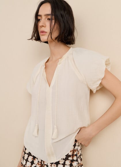 FLUID BLOUSE WITH PUFF SLEEVES