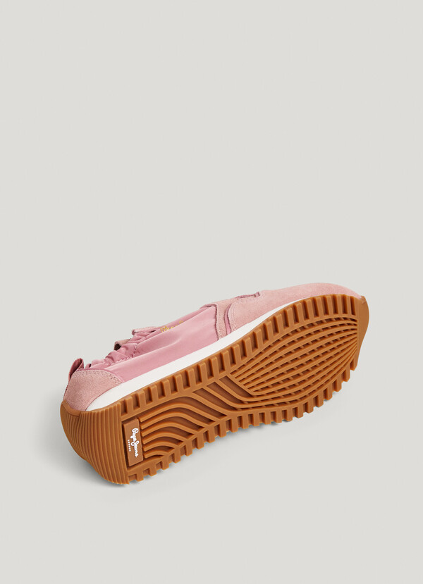 RETRO RUNNING TRAINERS